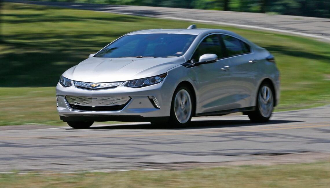 Chevrolet Volt - Range-Extended Electric Vehicles